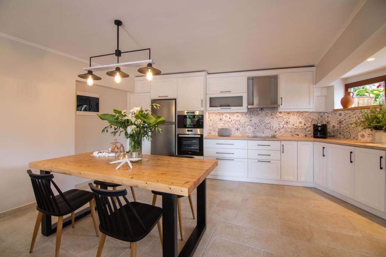 Appartamento Dimoulias House *